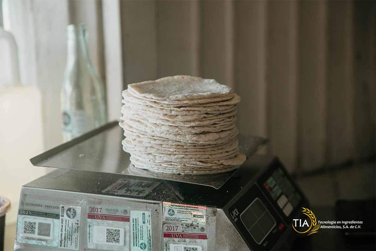 ¿Cuánto se le gana a un kilo de tortillas?